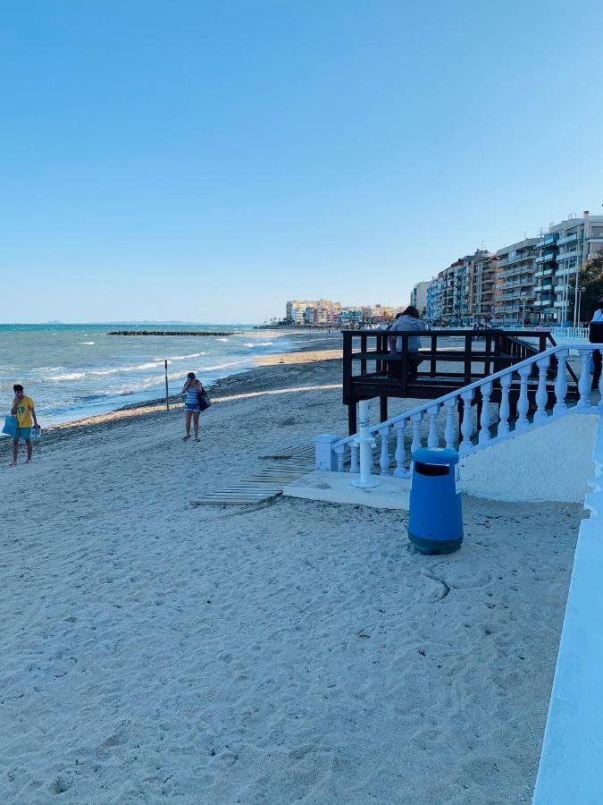 Bonito Apartamento De Dos Habitacion Y Piscina Torrevieja Zewnętrze zdjęcie